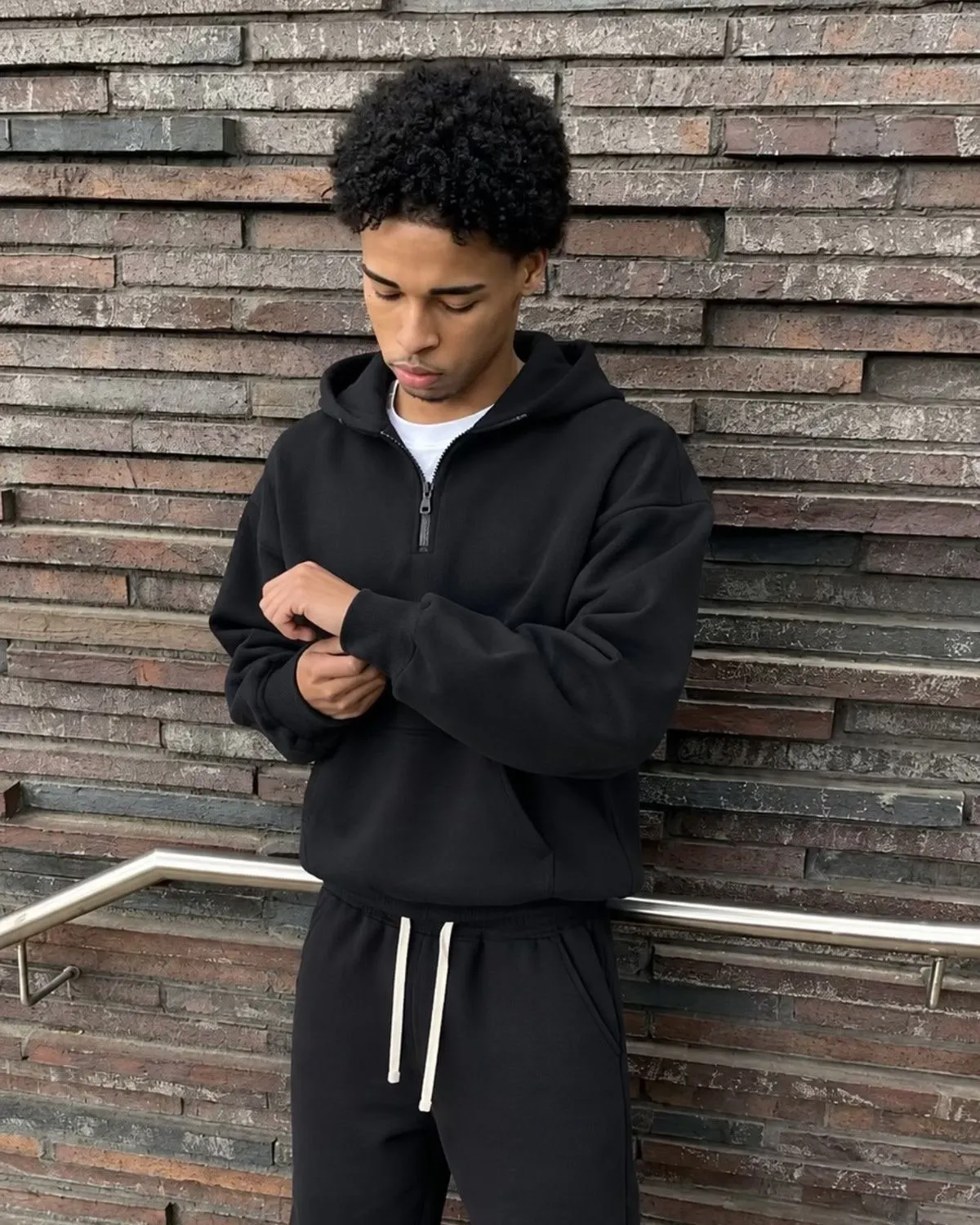 Black Atlas set, relaxed fit